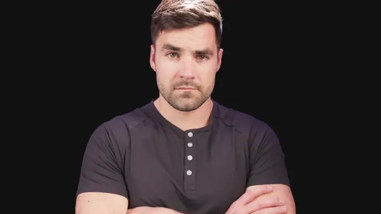 Stop Scrolling Your Phone in Bed: A Simple Guide