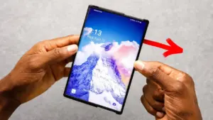 LG’s Unreleased Rollable Phone Surfaces Years Later