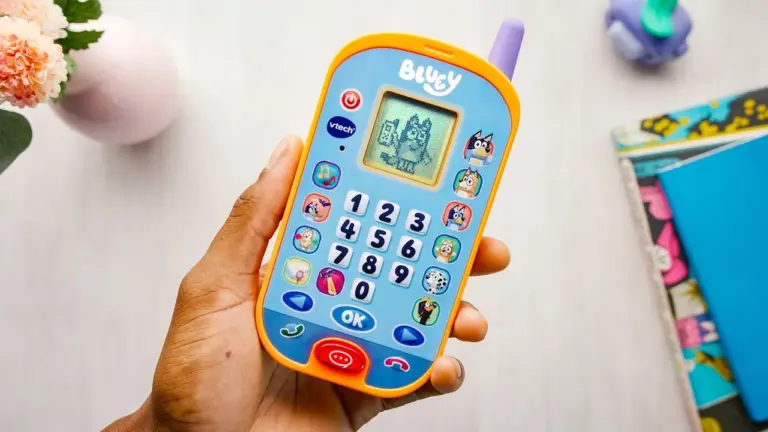 New Phone Kills Apps for Extreme Digital Detox